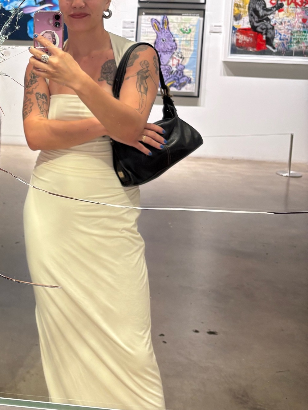 Abercrombie & Fitch Cream Maxi Dress - Picture 4 of 4